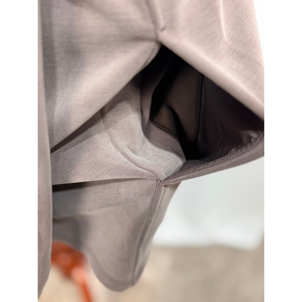 Lululemon Softstreme Cinch Waist full zip jacket Espresso light brown Sz M - Picture 4 of 11